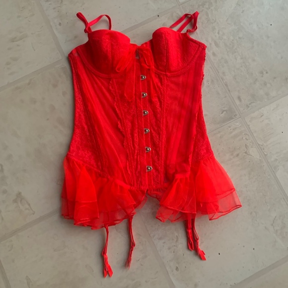 NWT Victoria Secret Never Worn Sexy Corset with Garters, B34 - Picture 1 of 10